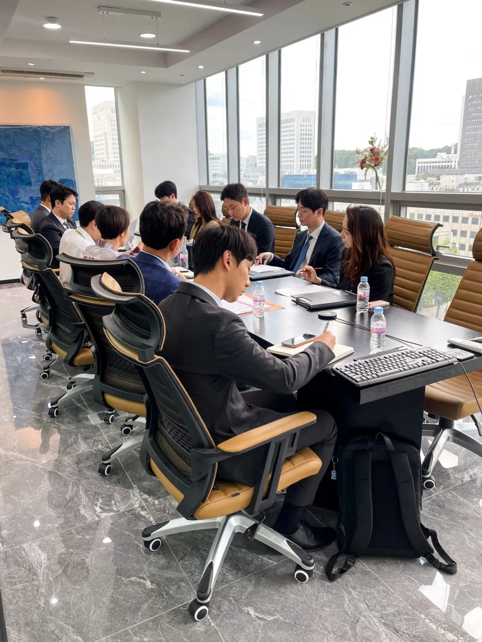 부산이혼전문변호사 로엘법무법인 상담실 내부 사진